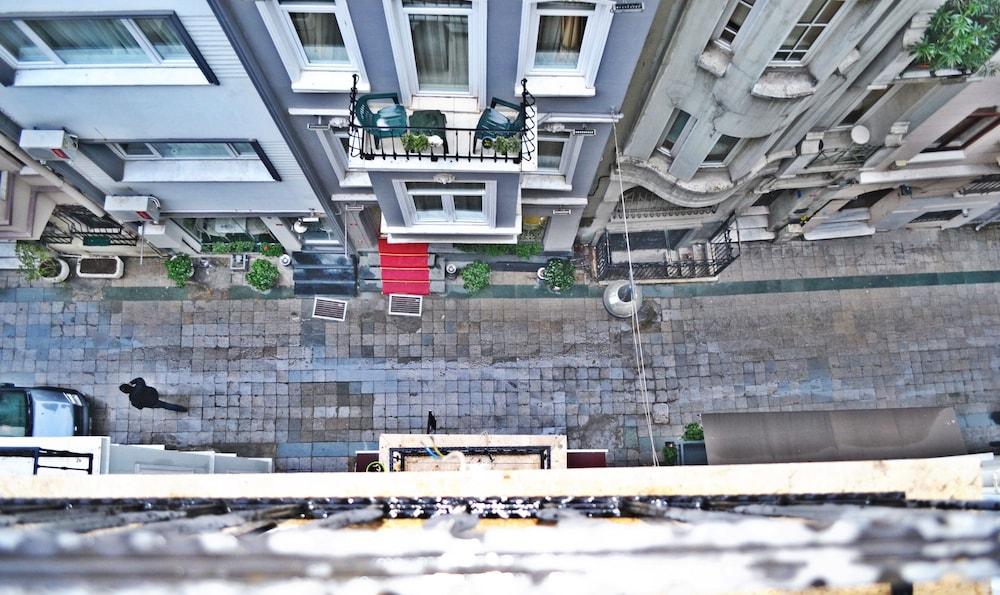 Otel Alyon 3*
