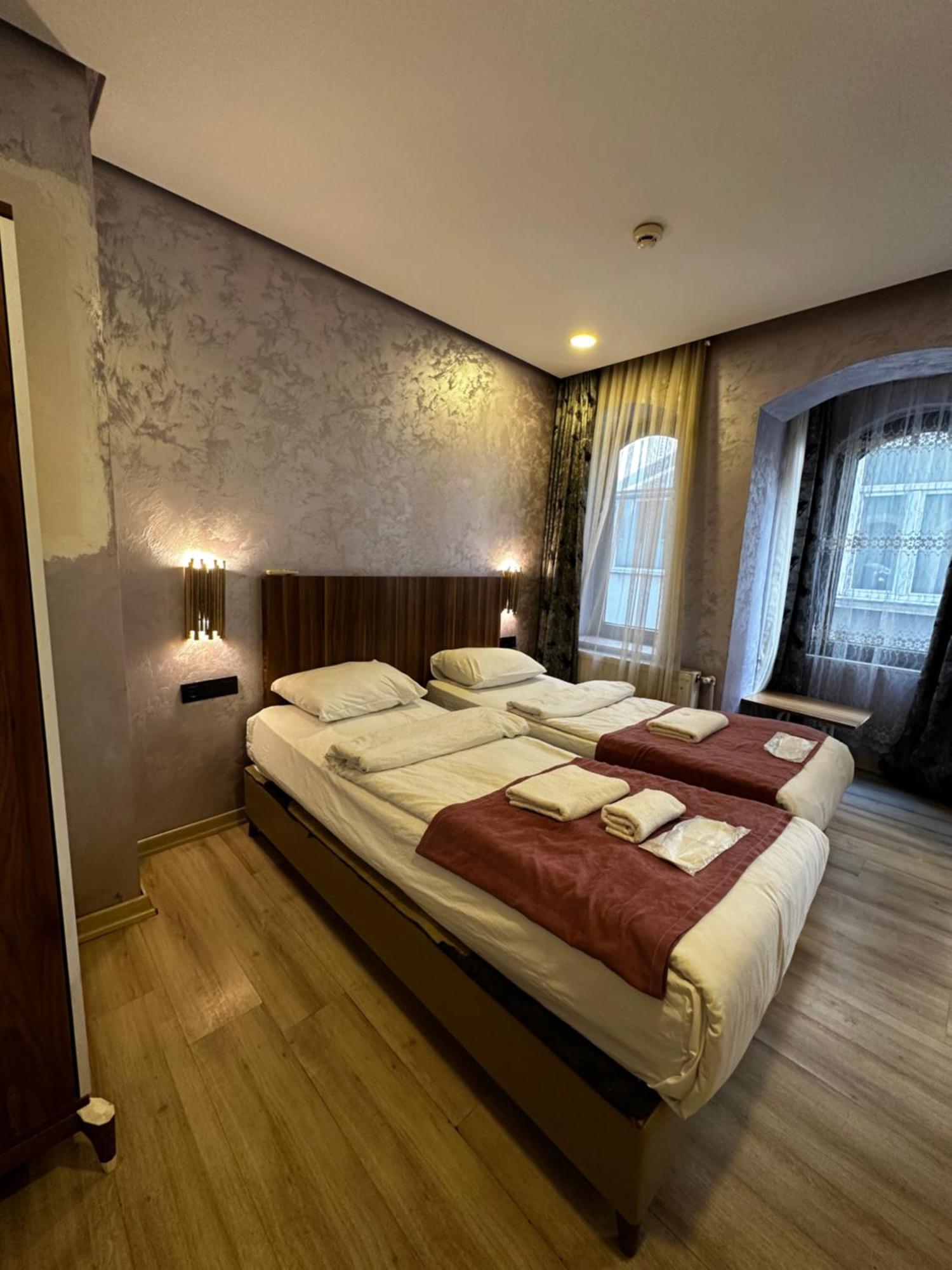 Alyon Otel